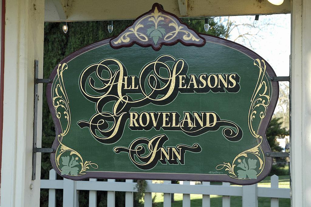 All Seasons Groveland Inn Bagian luar foto
